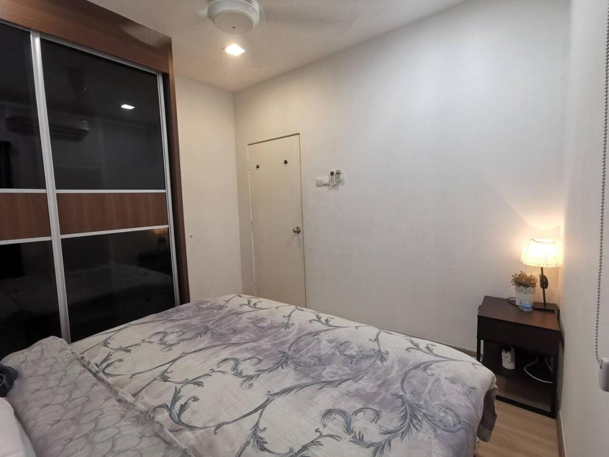 Enarahomes Shah Alam Extérieur photo