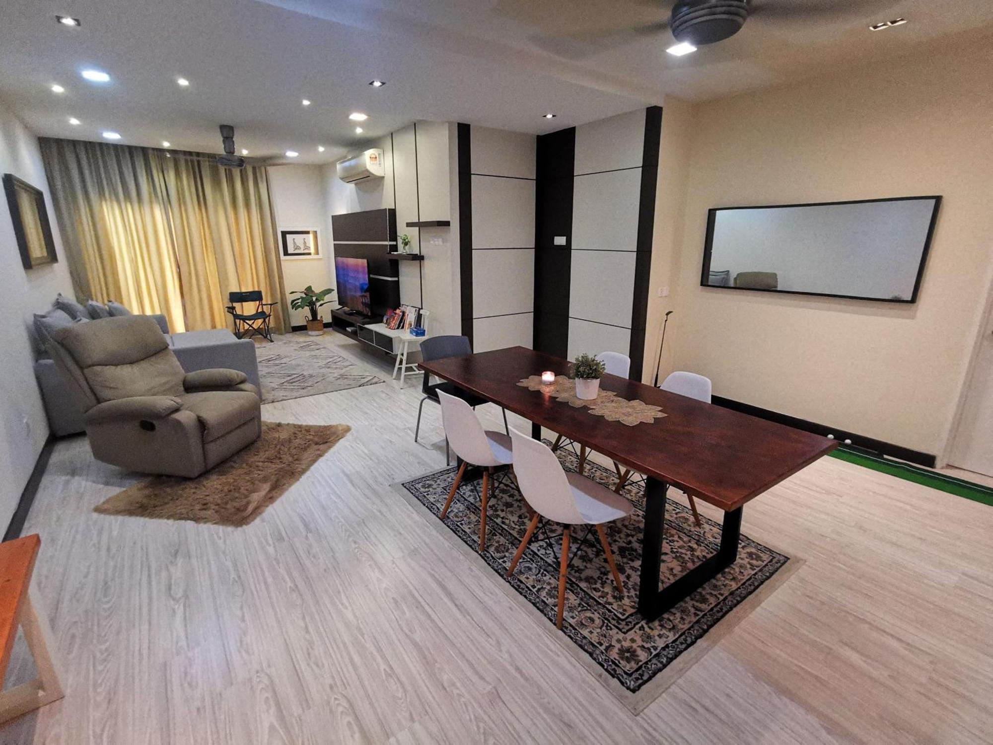 Enarahomes Shah Alam Extérieur photo